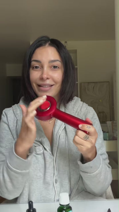 Redonnez vie à vos cheveux, grâce au Masseur de Cuir Chevelu Happynecessity™